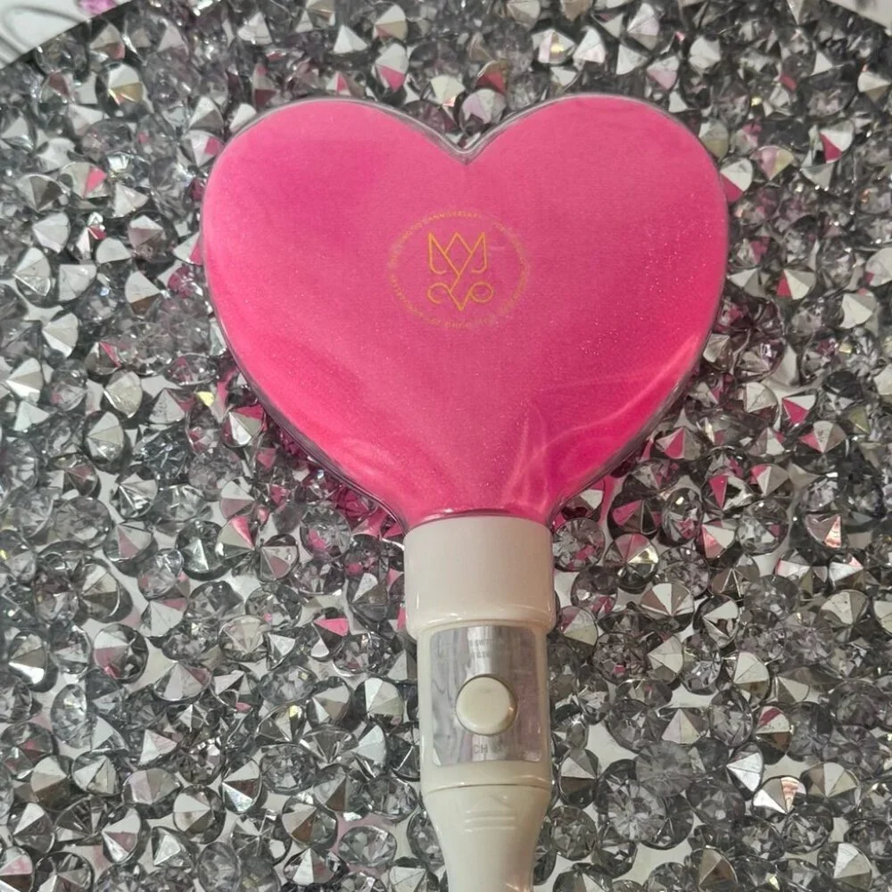 Pink Heart light stick light up pink heart concert event wandJoey yung K-pop